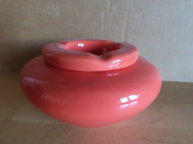 Sturmaschenbecher Keramik rot Aschenbecher ca. 6,8 cm H