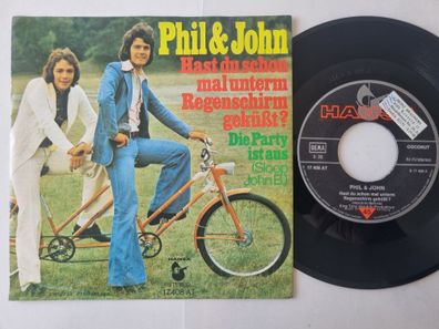 Phil & John - Hast Du Schon Mal Unterm Regenschirm Geküßt? 7'' Vinyl Germany