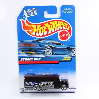 Hot Wheels 2000 - Blue Card Collector - School Bus