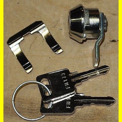 Hebelschloss mit 2 Schlüsseln für Schliessung FH001 - FH400 / Zunge CS 157