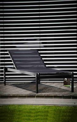 Gartenliege Quadrato Aluminium, modern stapelbar mit verstellbarer Rückenlehne, schwa