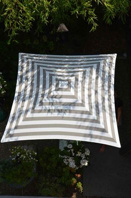 Sonnenschirm Murano, Polyacryl-Bezug und Metallgestell, modern, weiß taupe, schräg st