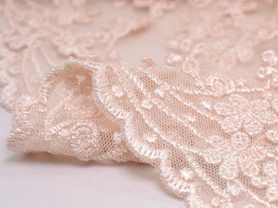 Spitzenstoff für Brautkleider mit 3D Blumen in rosa, blass, zart - 115cm breit