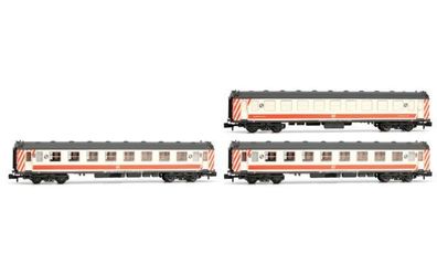Arnold HN4454 RENFE, 3-tlg. Set Reisezugwagen 5000 in Spur N