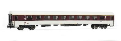 Arnold HN4195 Komfortwagen 1. Klasse der DR, Spur N