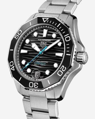 Tag Heuer - WBP5110. BA0013 - TAG Heuer Aquaracer Professional 300 Date