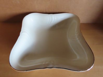 Servierschale Servierschüssel creme Raute mit Goldrand W Bavaria 27 Porzellan