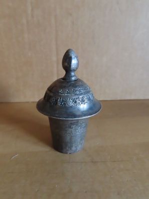 Verschluß Deckel für Flasche oder für anderes Metall mit Punzierung ca. 2,4cm Ø