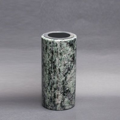 Grabvase Granit Olive green Grabmalvase Friedhofsvase Olive green