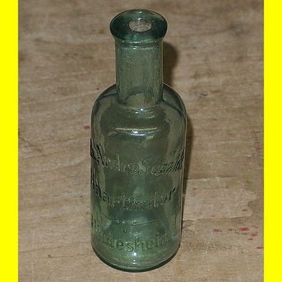 sehr alte Glasflasche - Joh. André Sebalds Haartinctur - Hildesheim - Höhe ca. 14 cm