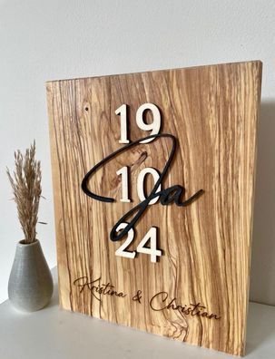 Hochzeitsgeschenk, personalisiert mit Namen und Datum, Eiche , Olive , Akazie