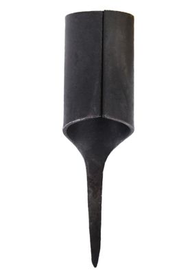 Kerzenhalter mit Nagel