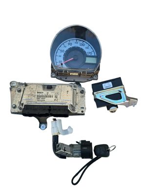 Toyota Aygo AB1 - Motorsteuergerät Set 0261208702