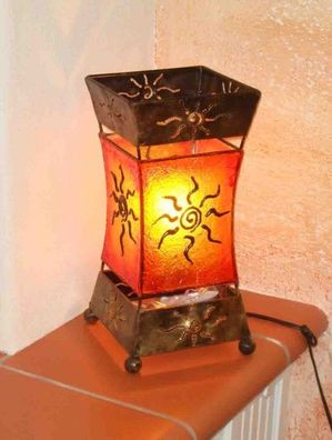 Deko-Leuchte XENIA, Tischlampe aus Metall und Resin Stimmungsleuchte, 30 cm hoch