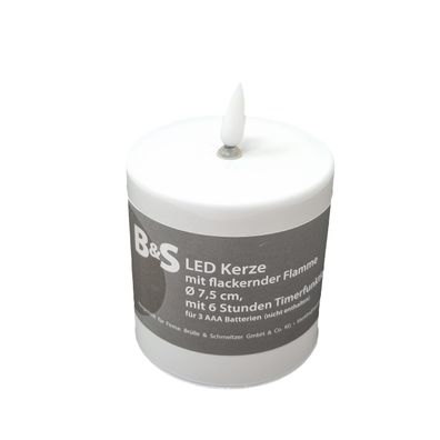 LED Kerze Weiß hochglanz 3D Flamme 6 Stunden Timer 7,5 x 7,5 Ø cm