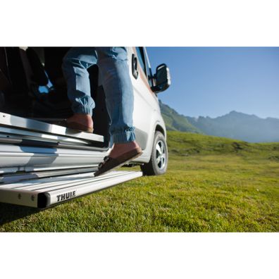 Thule Trittstufe V10 manuell 550 Alu