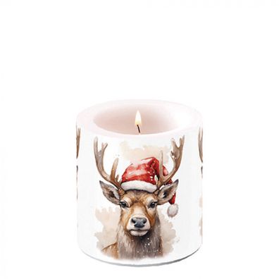 Stumpenkerze Paraffin 7,5x9cm mit Hirsch & Weihnachtsmütze Motiv Weiß