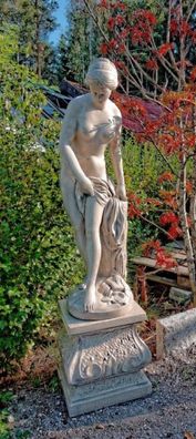 Casa Padrino Jugendstil Gartendeko Skulptur mit Sockel Grau H. 163 cm - Garten Deko F