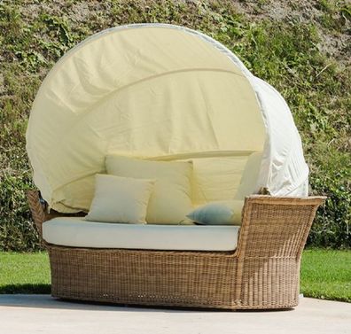 Casa Padrino Luxus Liegeinsel Naturfarben / Weiß 186 x 141 x H. 174 cm - Handgewebtes