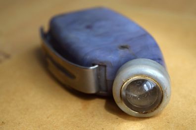 Dynamo Taschenlampe Bakelit blau Antik Alt Vintage funktionsfähig, vollständig
