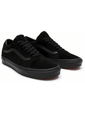 Vans Unisex Lifestyle Classic FTW Sneaker Ua Old Skool (Suede)Black/Black/Black