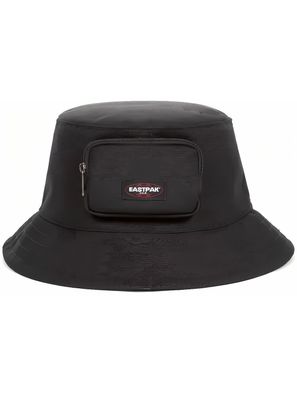 Eastpak Hut EA5BIP Bukhat