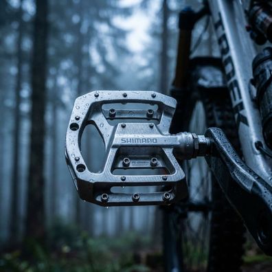 Shimano Pedal PD-GR500 Silber Flat Pedal - robustes Plattformpedal fér Trail und All