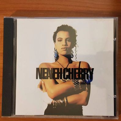NENEH CHERRY raw like sushi EMI Swindon UK VG+/EX (CD Album, Pop, Circa)