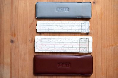 ein Paar, zwei Stück Reiss Rechenschieber mit Etui Antik Vintage DDR Alt Rechenstab