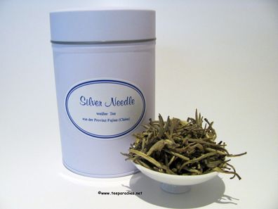390,00 €/kg Editionstee Excellent Silver Needle 50 g. in Dose Set