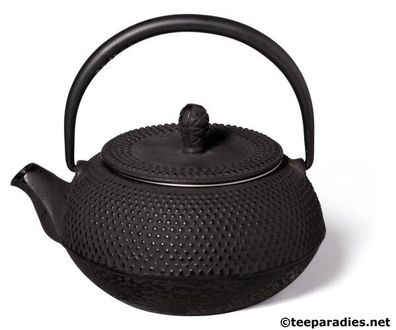 Gusseisen Teekanne Sakai 0,3 l ideal für Oolong Tee Silver Needle Pai Mu Tan ?