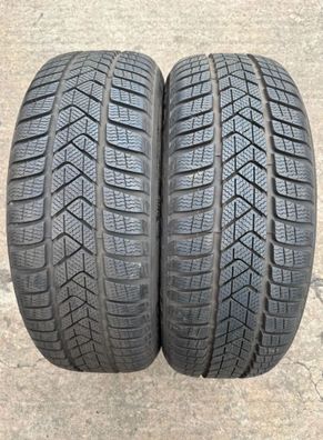 2x Winterreifen 225/55 R17 97H Pirelli Winter Sottozero 3 RFT RSC MOE * DOT21 7-8mm