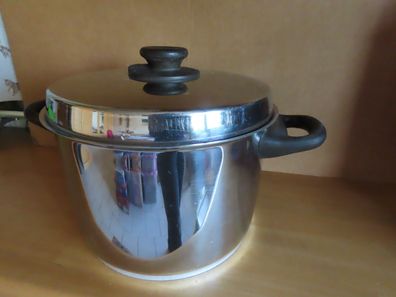 Kochtopf Topf mit Deckel Edelstahl zwei Griffe Fissler ca.16,4cm H