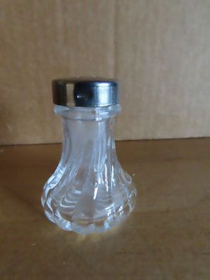 mini Pfeffer- und Salzstreuer Glas mit silberfarbenem Deckel ca. 4,8 cm H