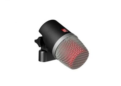 SE Electronics V Kick