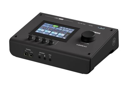 Yamaha URX44 BK