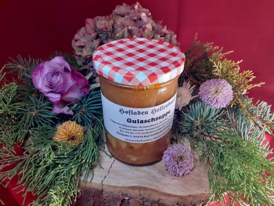 Hauseigene Gulaschsuppe von Hellendorfer Hofladen - regionale, Hausmacher Art