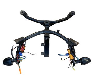 Honda CBR 125 JC34 Halter Geweih Cockpit Fronverkleidung Scheinwerfer