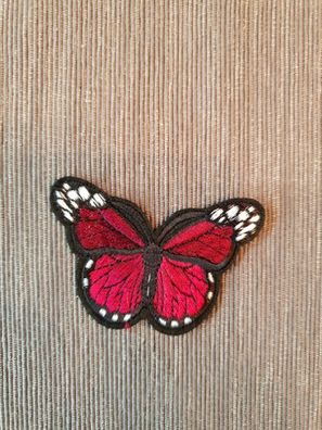 Applikation/Bügelbild Schmetterling granat