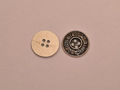 Knopf 20mm 4-Loch Zeichen am Rand Silber Matt