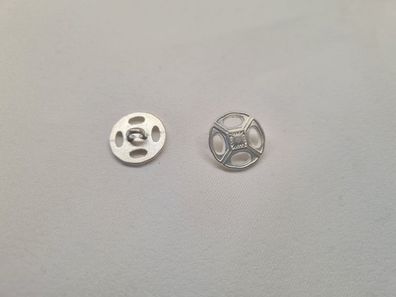 Knopf 15mm Öse Metall Filegran Schildoptik hell silber