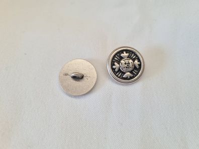 Knopf 18mm Öse Metall Kreuz Wappen Silber