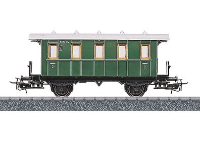 Maerklin 4039 Personenwagen 2. Kl. grün 2-achs. Spur H0