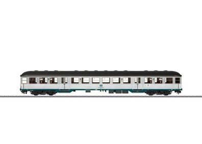 Maerklin 58347 Nahverkehrswagen 2. Kl. Silberling DB mfx Spur 1