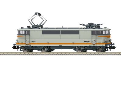 Trix 16695 E-Lok Serie BB 9200 SNCF Ep. V analog Spur N