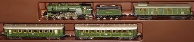 Maerklin 8102 Zugset Bayerischer Schnellzug mit Dampfl Spur Z