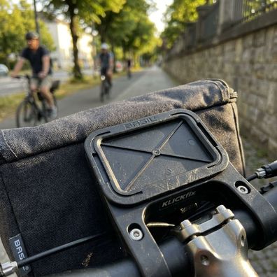 Basil KF Â? Adapterplatte auch fér KLICKfix VR-Korb | Tasche geeignet schwarz
