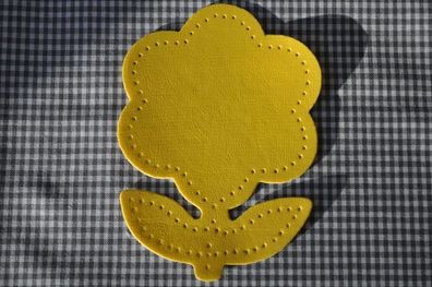 2 Leder (imitat) applikationen * blume* gelb