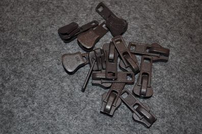 1 Schieber/Zipper 8mm Reißverschluss dunkelbraun
