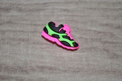 Knopf Turnschuh pink